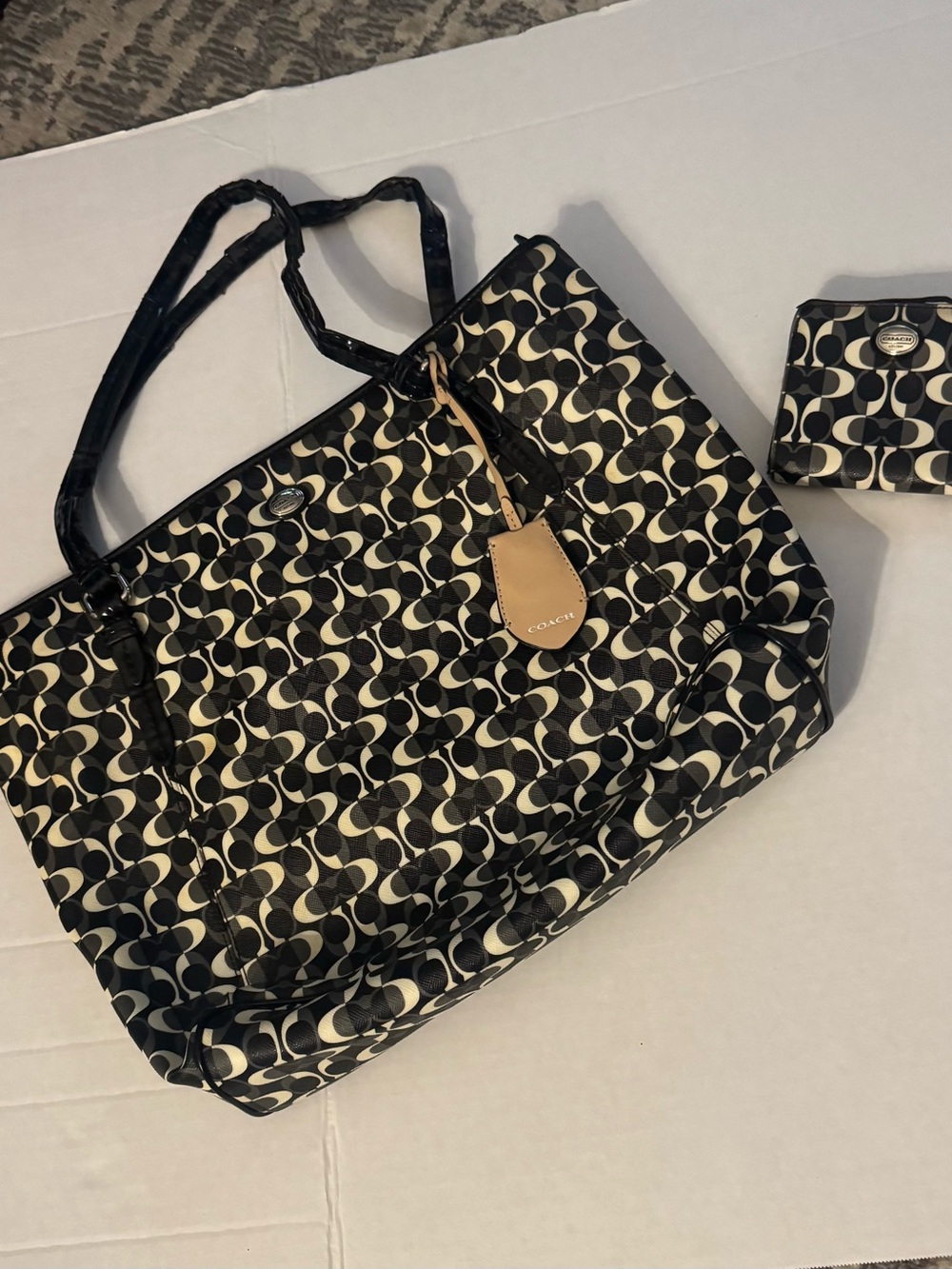 Coach Peyton Dream Black & Cream Signature Tote and Matching Wallet